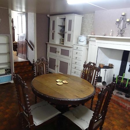 Charming French Cottage-Gite In The Heart Of Quiet Gorron Exteriér fotografie