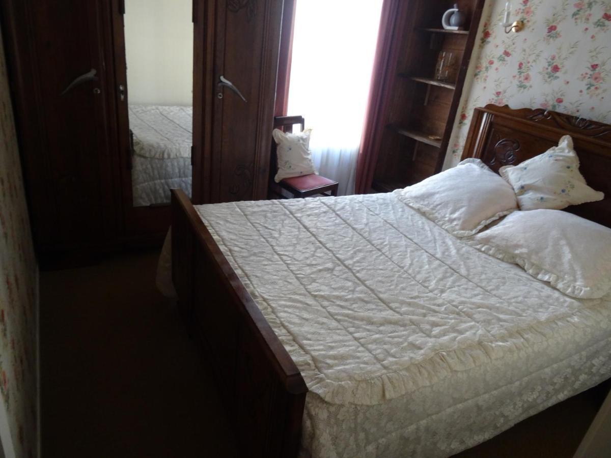 Charming French Cottage-Gite In The Heart Of Quiet Gorron Exteriér fotografie