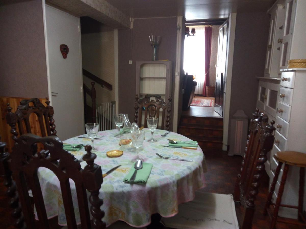 Charming French Cottage-Gite In The Heart Of Quiet Gorron Exteriér fotografie